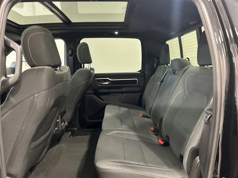 Used 2024 RAM 1500 Big Horn image 32