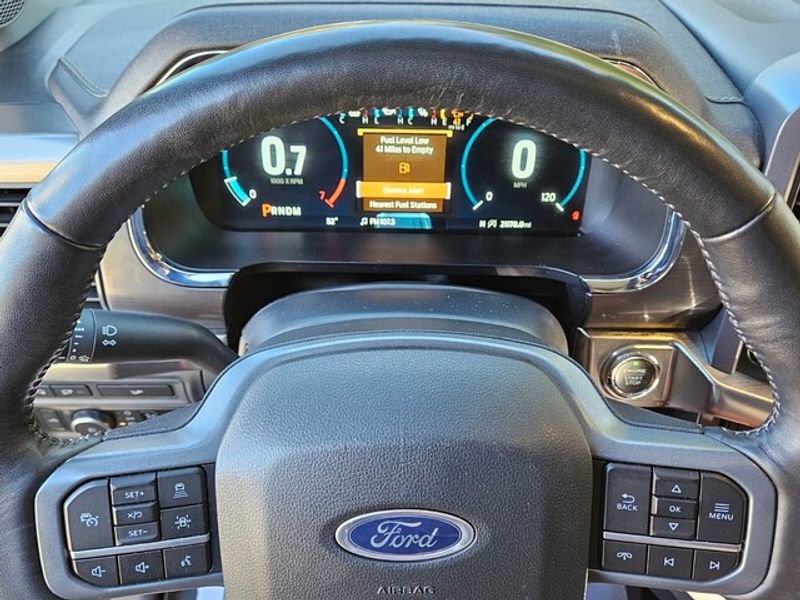 Used 2023 Ford F150 Lariat w/ Trailer Tow Package AWD/4WD image 19