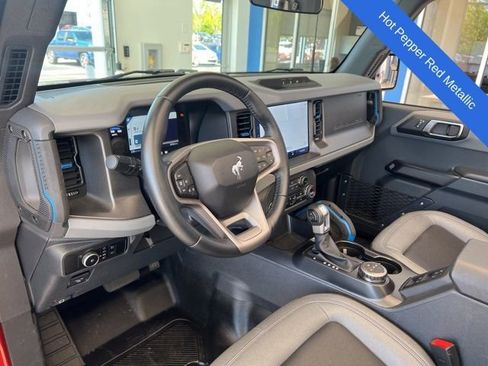Used 2024 Ford Bronco Black Diamond AWD/4WD image 20