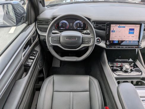 New 2026 Jeep Grand Wagoneer 4WD image 14