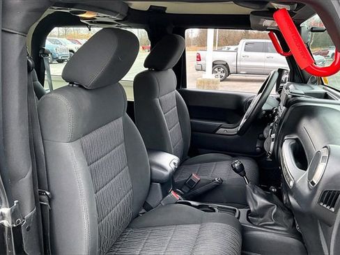 Used 2011 Jeep Wrangler Sport image 27