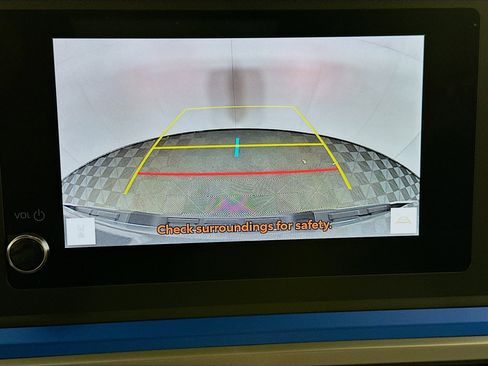 Used 2025 Toyota Tacoma TRD Off-Road image 22