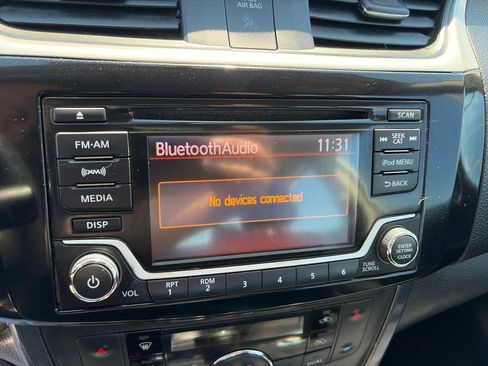Used 2018 Nissan Sentra SR Turbo w/ SR Midnight Edition Package FWD image 21