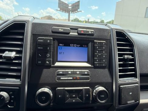 Used 2018 Ford F150 XLT AWD/4WD image 24