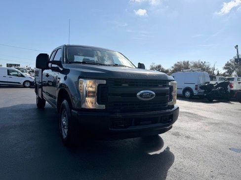 Used 2017 Ford F250 XL image 3