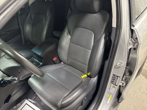 Used 2021 Hyundai Tucson Ultimate image 16