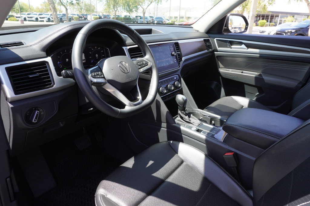 Used 2023 Volkswagen Atlas SE FWD image 17