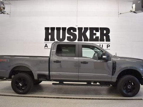 Used 2025 Ford F250 XL w/ STX Appearance Package image 2