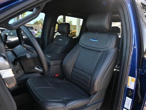 Used 2026 Ford F250 Platinum AWD/4WD image 15