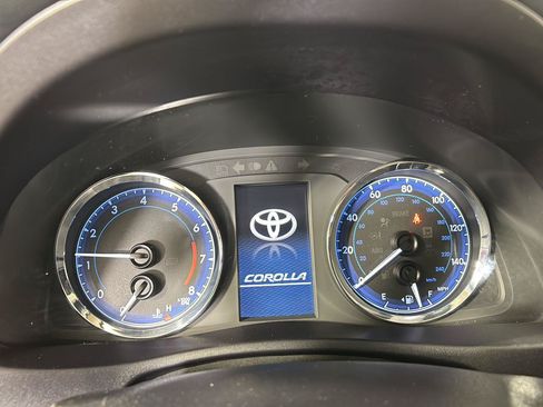 Used 2017 Toyota Corolla SE 50th Anniversary FWD image 3