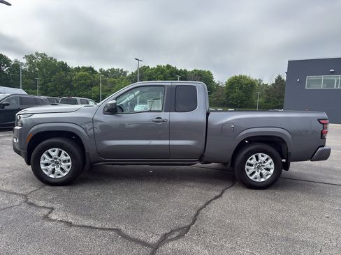 Certified 2024 Nissan Frontier SV w/ SV Convenience Package AWD/4WD image 6