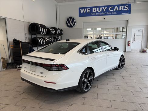 Used 2023 Honda Accord Sport image 5