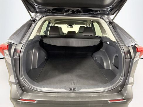 Certified 2023 Toyota RAV4 XLE image 40