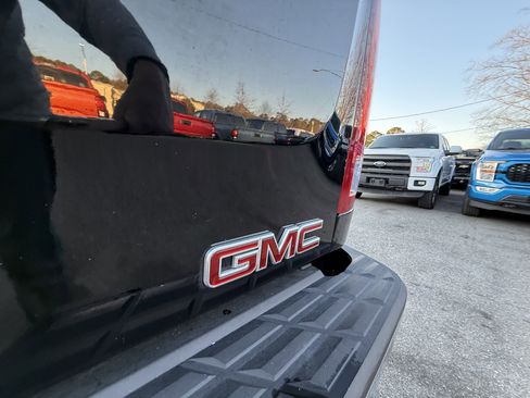 Used 2013 GMC Sierra 1500 SLE w/ Power Tech Package image 38