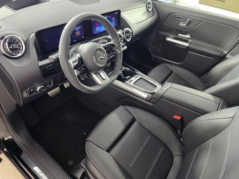 New 2026 Mercedes-Benz GLA 35 AMG 4MATIC image 7
