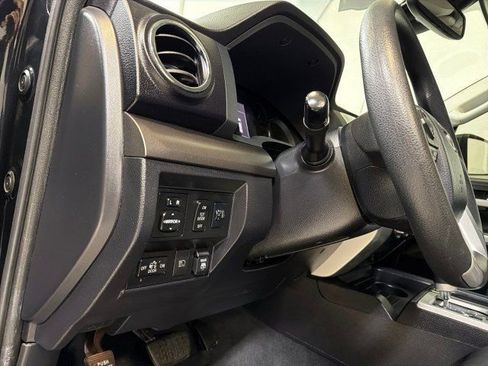 Used 2019 Toyota Tundra SR5 w/ SR5 Upgrade Package RWD image 16