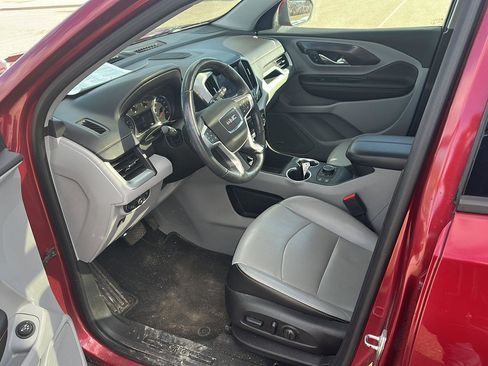 Used 2018 GMC Terrain SLT w/ Preferred Package image 8