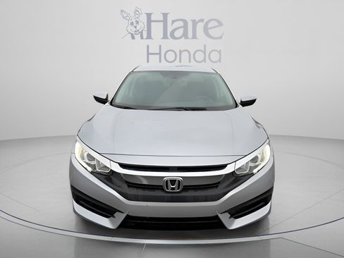 Used 2018 Honda Civic LX image 7