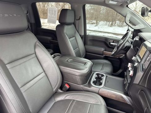 Used 2021 GMC Sierra 2500 Denali w/ Denali Black Diamond Edition image 29