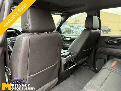 Used 2023 GMC Sierra 1500 AT4 w/ AT4 Premium Package AWD/4WD image 10