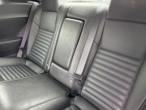 Used 2010 Dodge Challenger R/T image 14