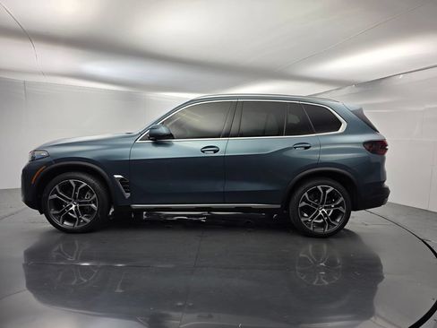 Used 2025 BMW X5 sDrive40i w/ Premium Package RWD image 7