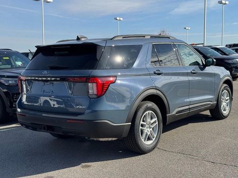 New 2026 Ford Explorer Active image 3