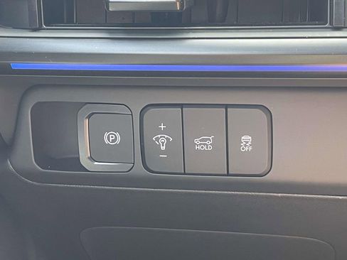 Used 2025 Hyundai Santa Fe Calligraphy FWD image 28