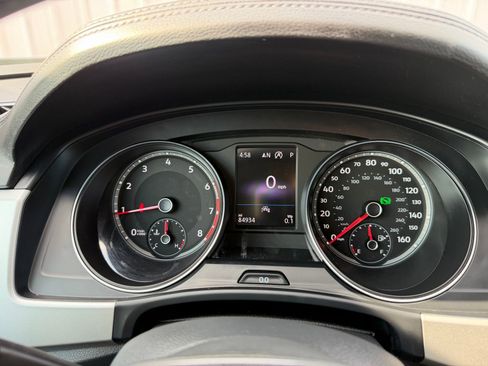 Used 2021 Volkswagen Atlas SE FWD image 14