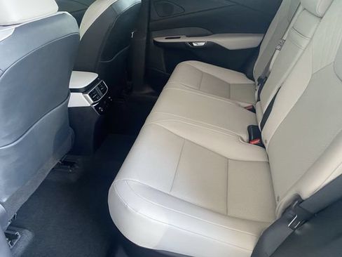 Used 2025 Lexus RX 350 Premium w/ Accessory Package (K3) FWD image 16