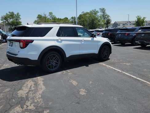 New 2026 Ford Explorer ST w/ Sun And Sound Package AWD/4WD image 6