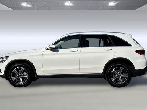 Certified 2022 Mercedes-Benz GLC 300 4MATIC image 2