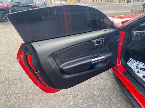 Used 2021 Ford Mustang GT image 15