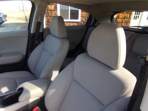 Used 2017 Honda HR-V EX image 22