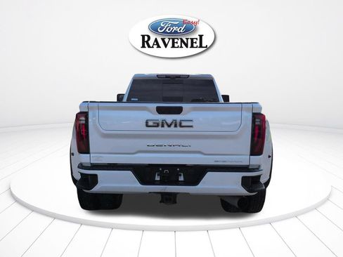 Used 2025 GMC Sierra 3500 Denali Ultimate AWD/4WD image 5