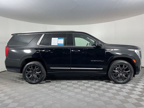 Used 2023 GMC Yukon Denali w/ Max Trailering Package AWD/4WD image 9