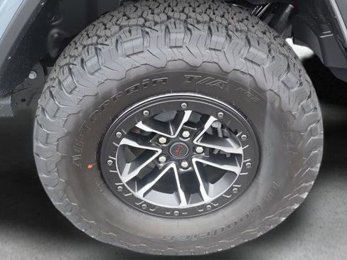 New 2026 Jeep Wrangler Unlimited Rubicon AWD/4WD image 26