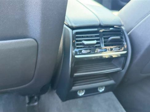 Used 2017 BMW 530i RWD image 21
