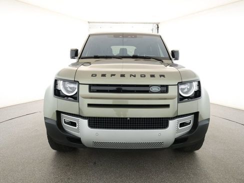 Used 2020 Land Rover Defender 110 S image 2