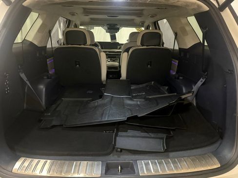 Used 2023 Hyundai Palisade Calligraphy image 26