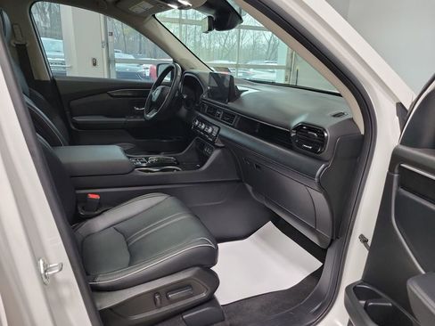 Used 2023 Honda Pilot Elite image 20