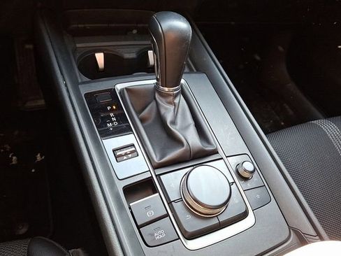 Used 2024 MAZDA CX-50 AWD 2.5 S w/ Accent Package image 16