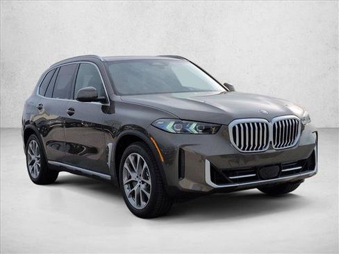 New 2026 BMW X5 xDrive50e AWD/4WD image 7