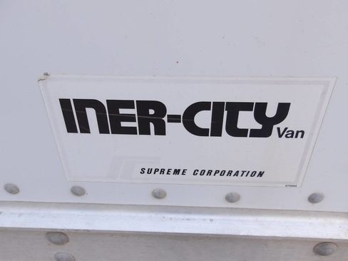 Used 2008 Ford E-350 and Econoline 350 Super Duty image 25