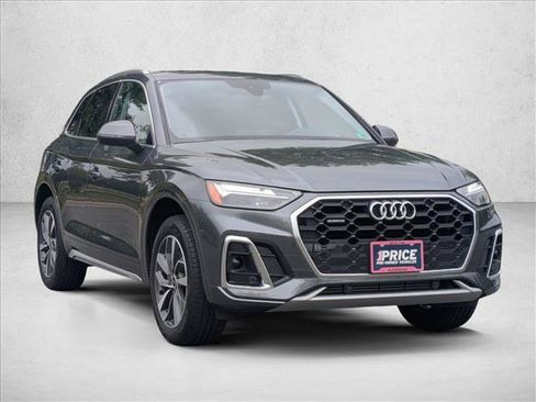 Used 2025 Audi Q5 2.0T Premium AWD/4WD image 3