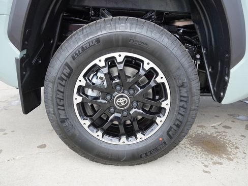 New 2026 Toyota Tundra SR5 w/ TRD Off-Road Package image 11