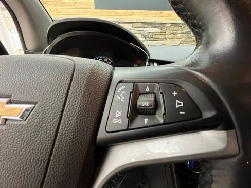 Used 2019 Chevrolet Trax LT w/ Driver Confidence Package AWD/4WD image 26
