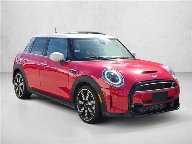 Used 2023 MINI Cooper S FWD image 3