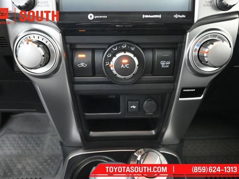 Used 2024 Toyota 4Runner SR5 Premium w/ Moonroof Package AWD/4WD image 19