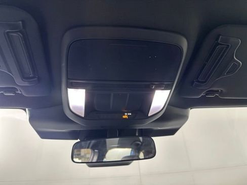 Used 2025 Subaru Forester image 24